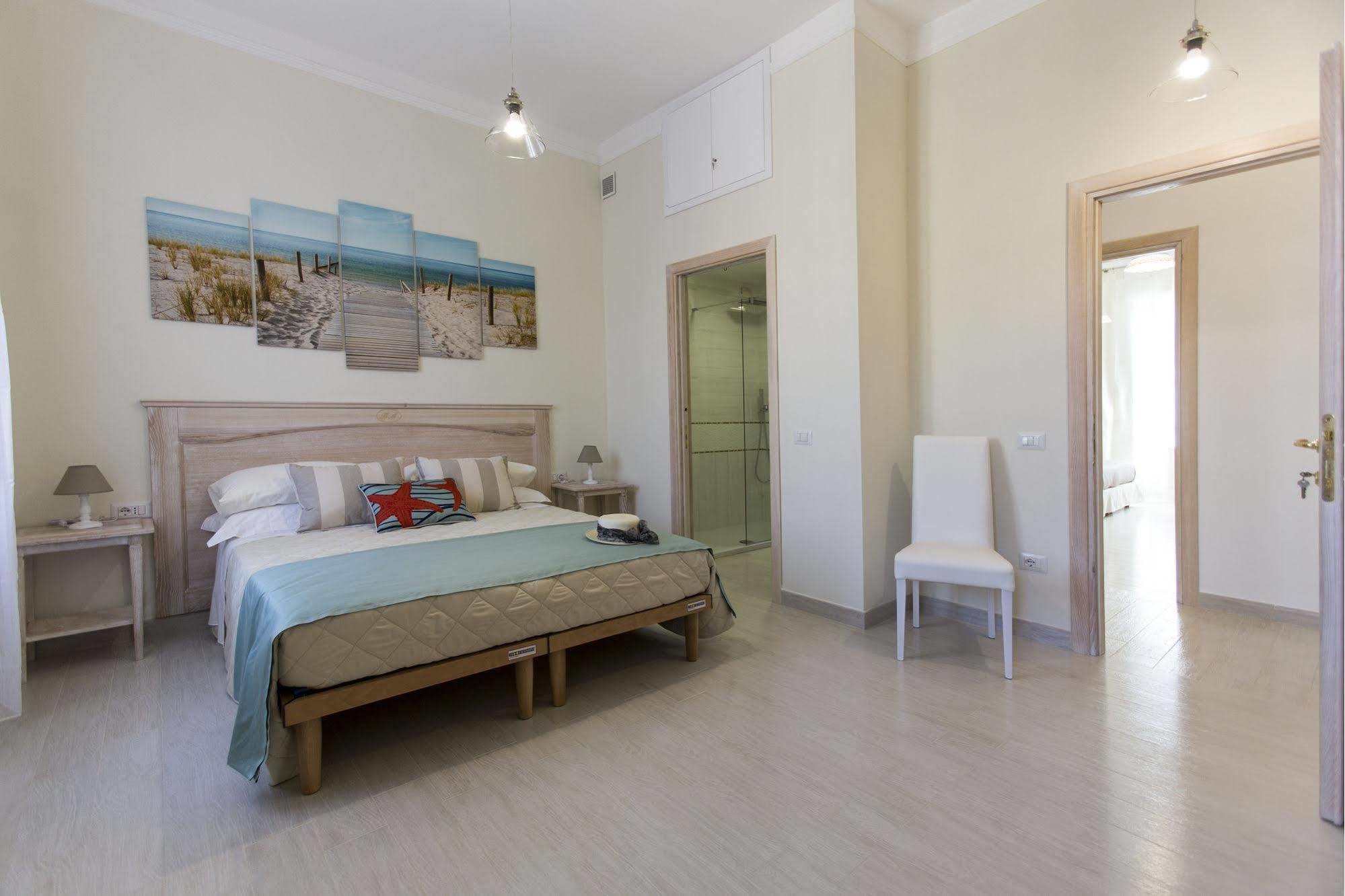 Brezza Marina Luxury Rooms Cagliari Zewnętrze zdjęcie