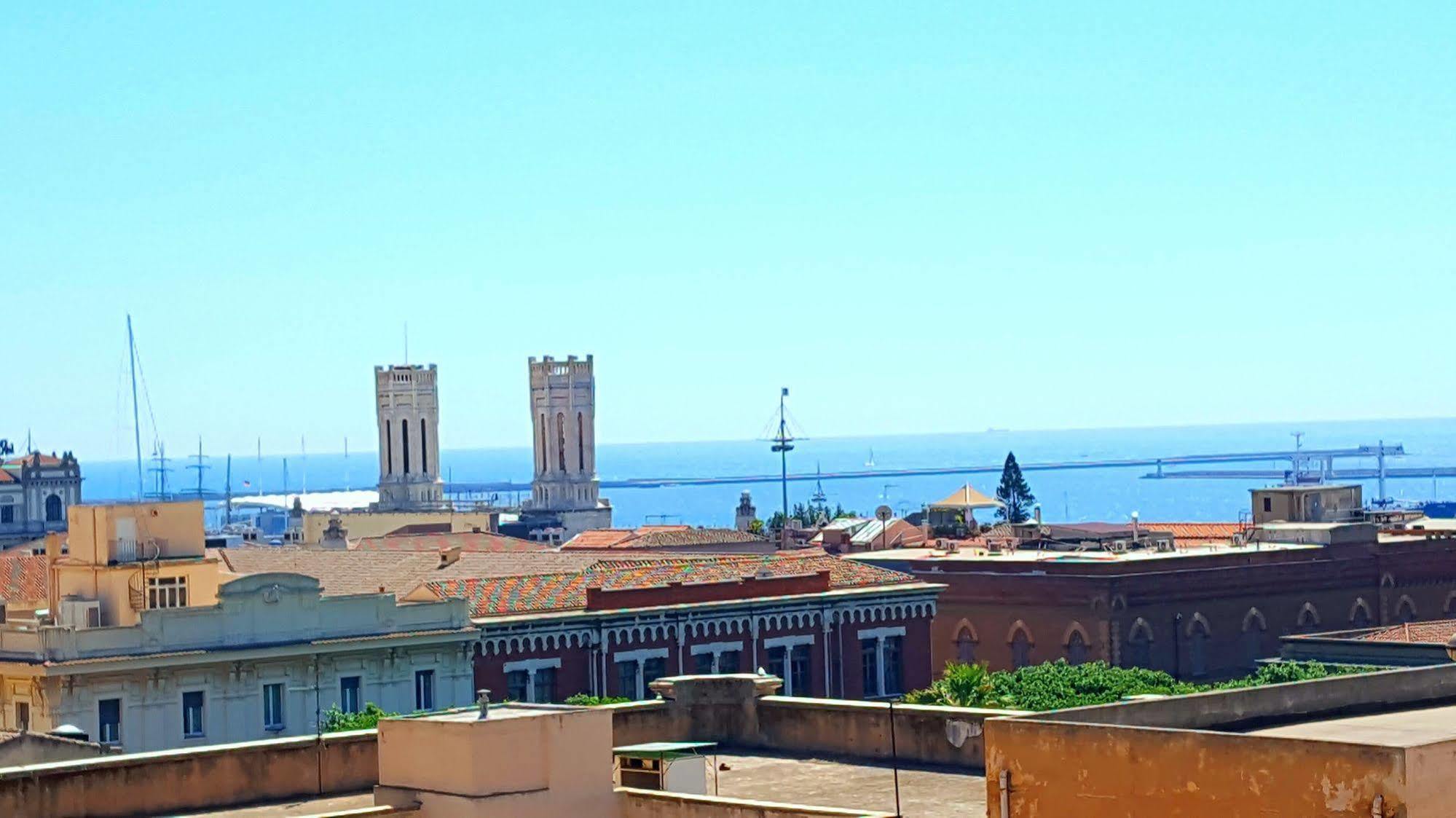 Brezza Marina Luxury Rooms Cagliari Zewnętrze zdjęcie